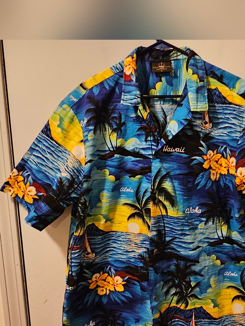 ROYAL CREATIONS Aloha Hawaiian Button‎ Up Shirt Made in Hawaii VTG Men's Size XL